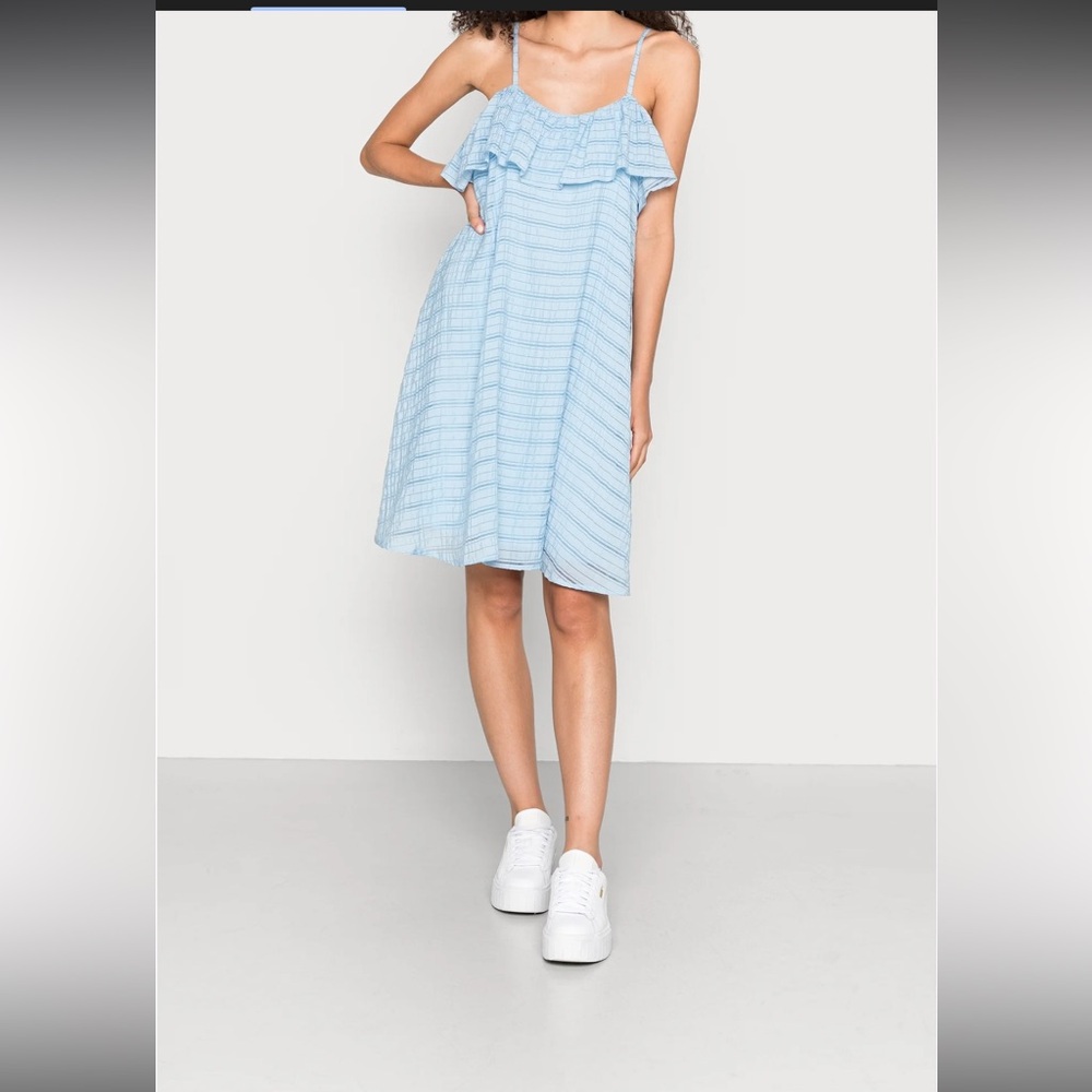 NWT Blue Ruffled Summer Dress